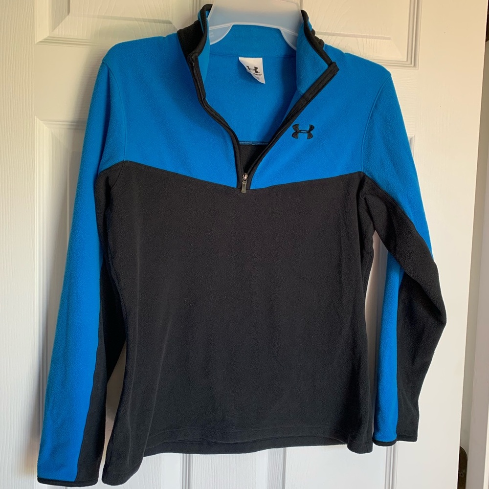 Under Armour pullover shirt